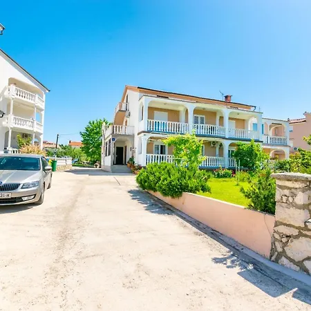 Apartment Antun M