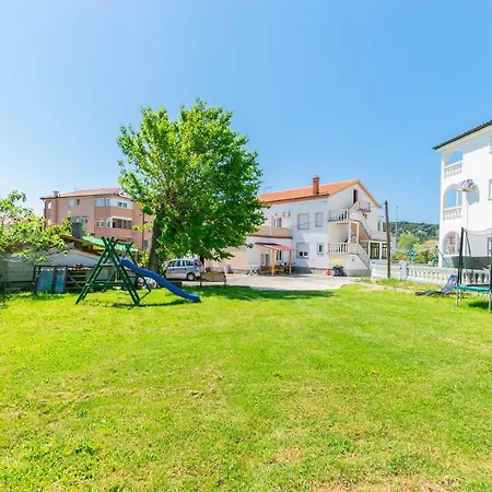 Antun M * Лопар