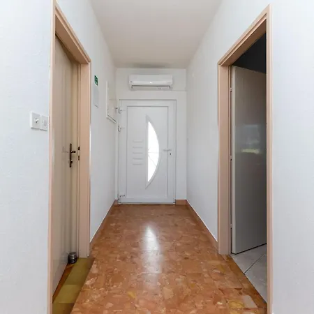 Antun M Apartment